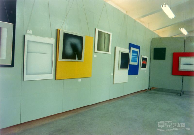 湖北青年美术节展览现场6 1986年