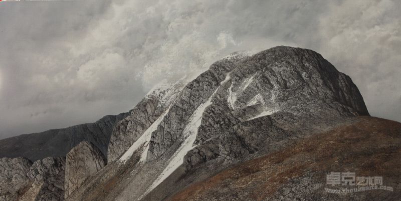《雪山》120X60cm   2013年
