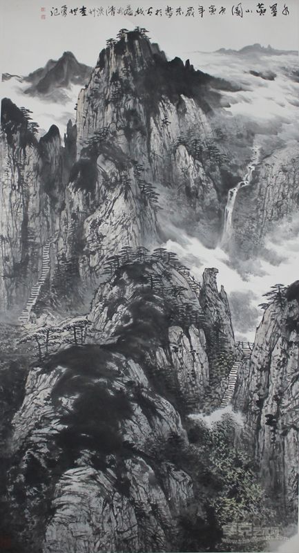 王世勇2011年水墨黄山图 178×96cm
