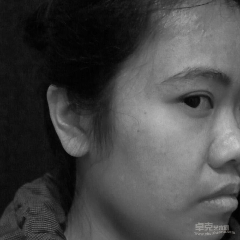 梁逸婵个人照