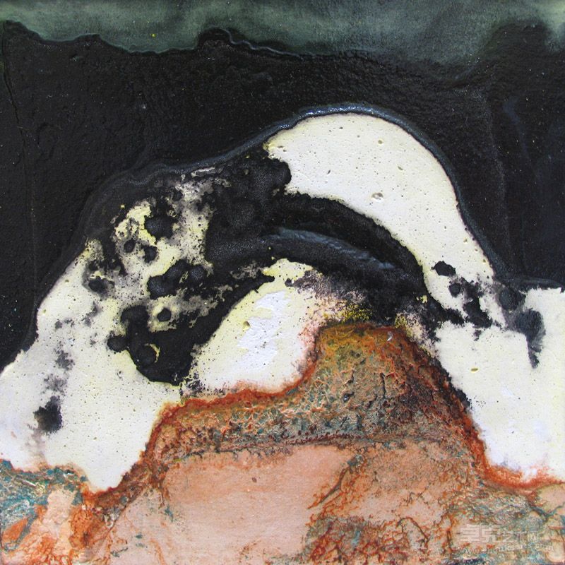 灰山系列之103，30cmX30cm，2011，布面大漆坦培拉