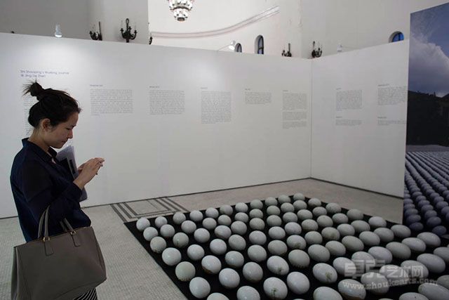 个展现场