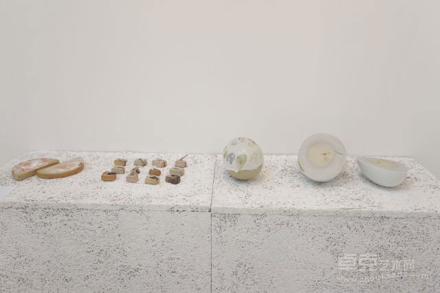 个展现场