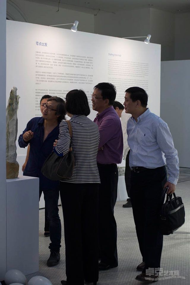 个展现场