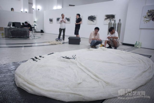个展现场