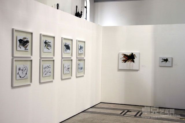 个展现场
