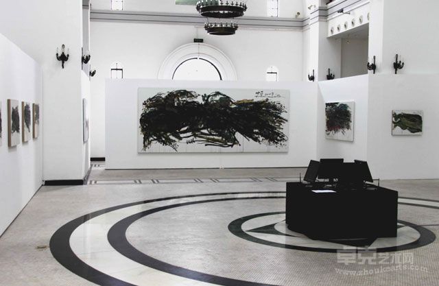 个展现场