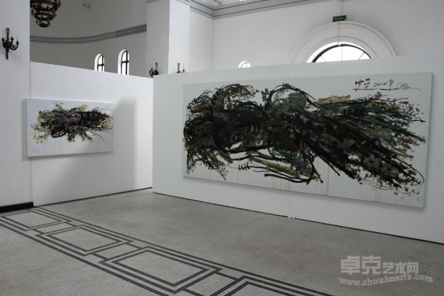 个展现场