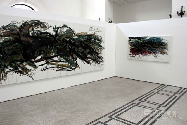 个展现场