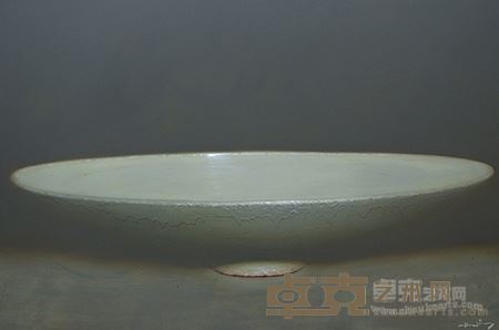 Dish 116.8cm x 80.3cm  oil on canva  2015