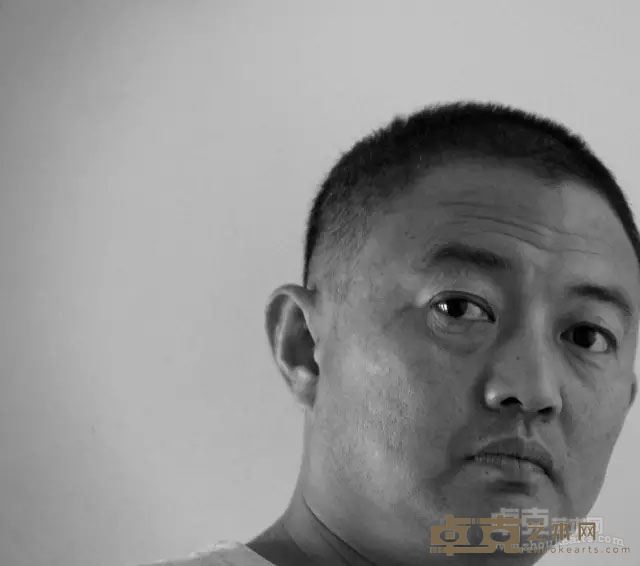 苗彤