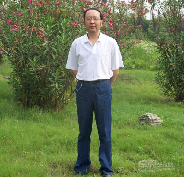 周湘云