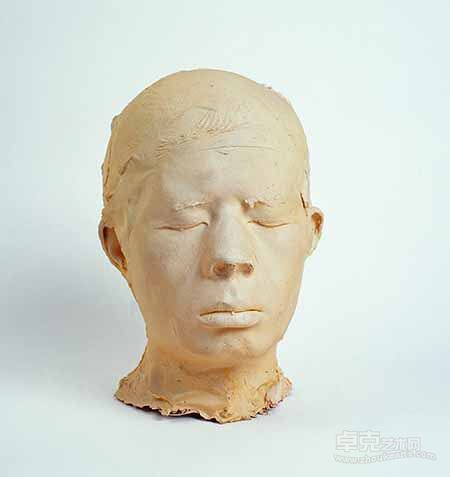 N.56 一百个中国人 One Hundred Chinese 玻璃钢 Resin