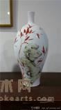 王一君 釉上彩《红韵君子风》