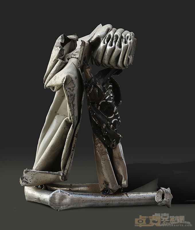 雕塑系列：《鹫》 65*55cm 钢材 2016