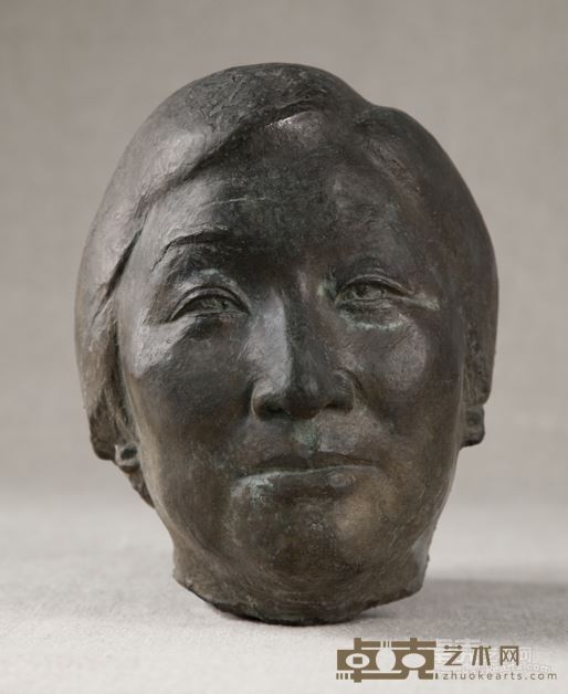 司徒杰 夫人罗婉仪女士像 年代：1987 规格：33×19×14cm