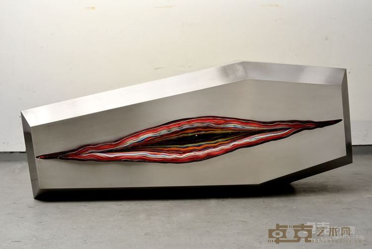 我梦想的和现实的 No.2 拉链，不锈钢 200cm×60cm×50cm 2016