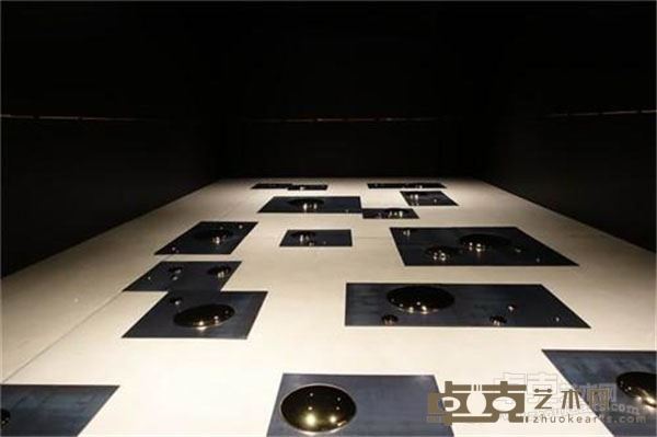 《方》 刘建华 2014年